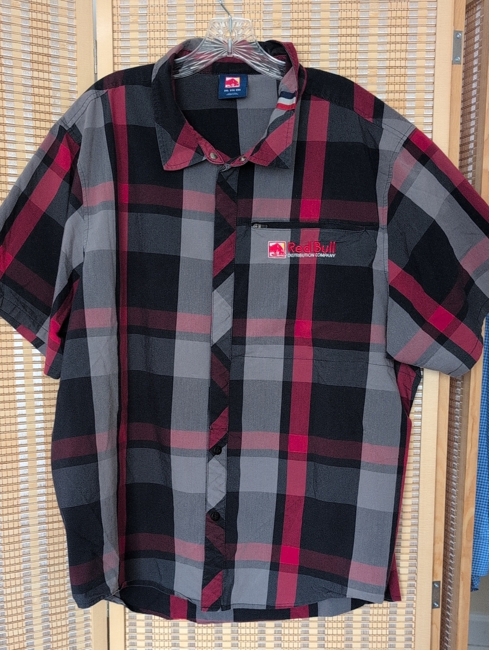Red Bull Short-Sleeve Plaid Snap-Up Shirt - Black & Gray with Red Accents